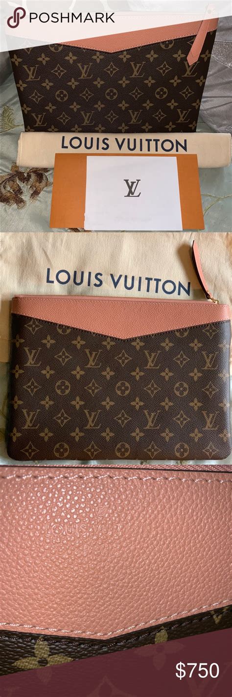 louis vuitton pouch peche